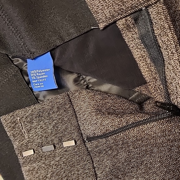 Beautiful pants - Picture 2 of 10